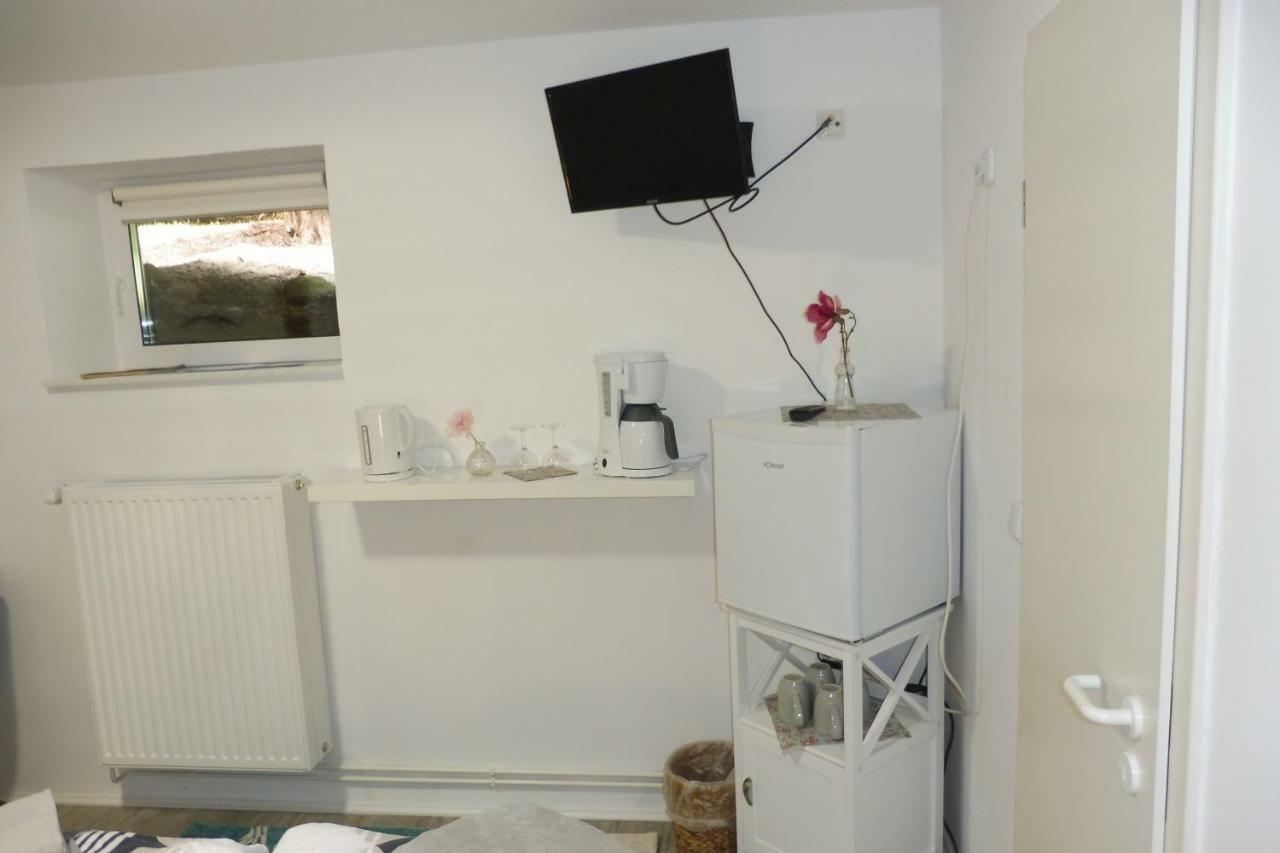 Haus Schwalbennest Apartment อุนเดลอห์ ภายนอก รูปภาพ