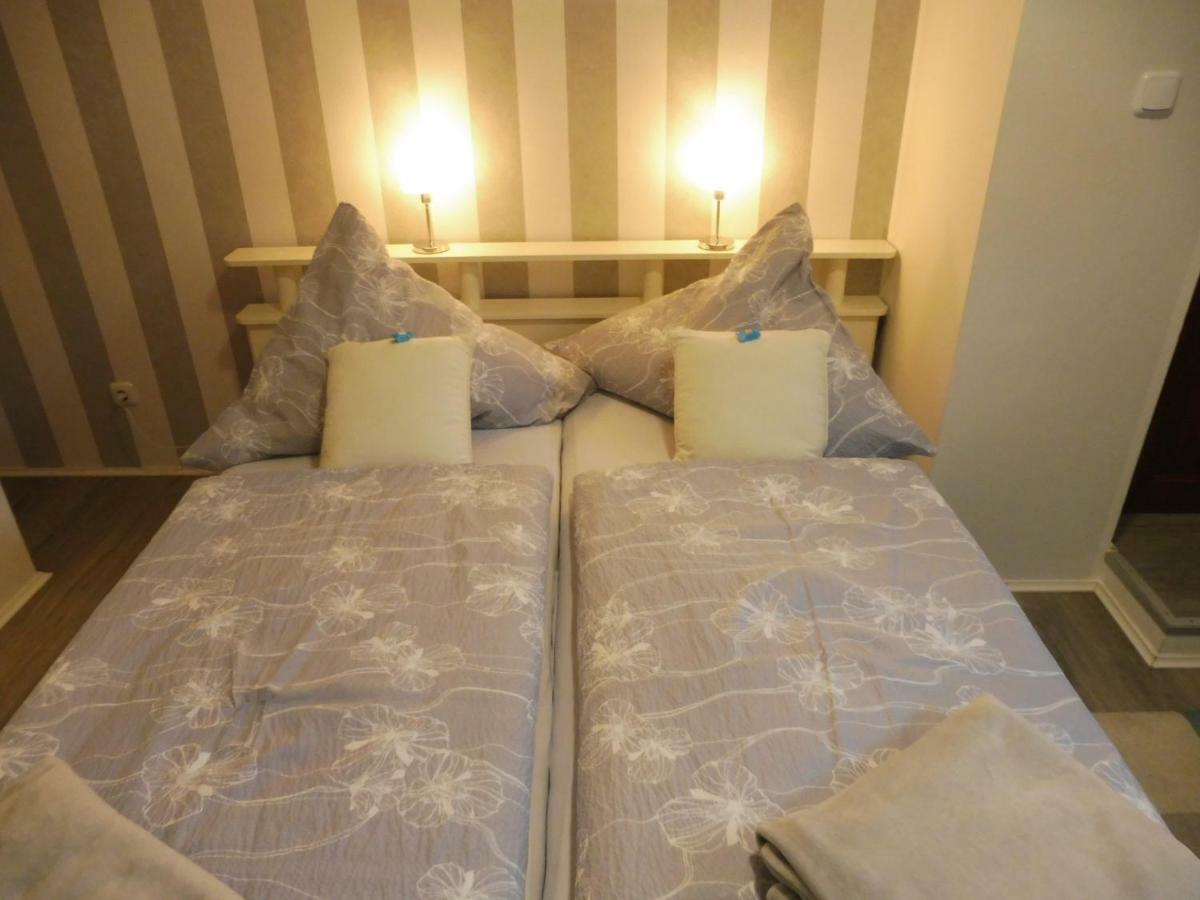 Haus Schwalbennest Apartment อุนเดลอห์ ภายนอก รูปภาพ